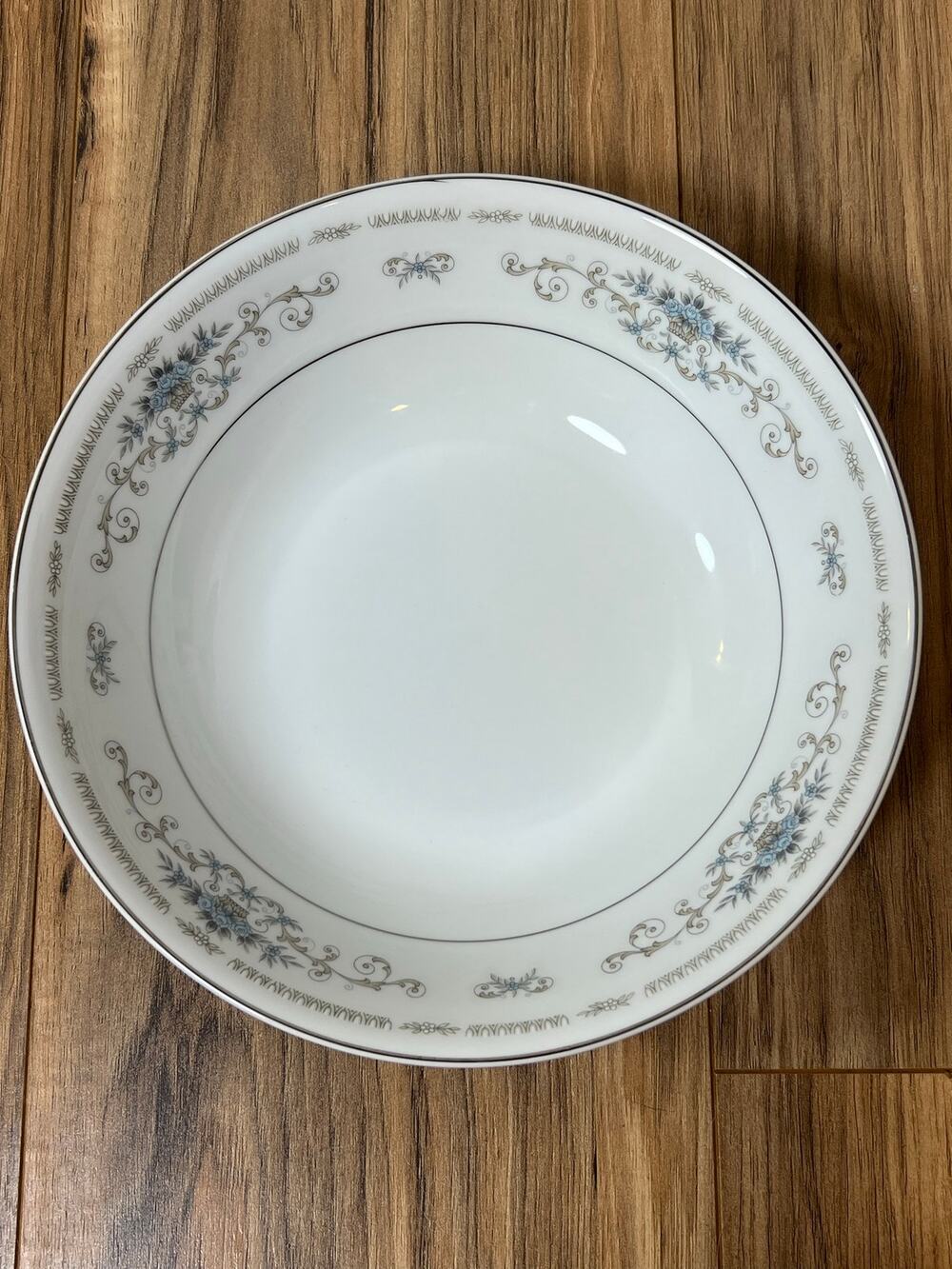 Diane Fine Porcelain China Japan Round Vegetable Serving Bowl Blue Floral 10”
